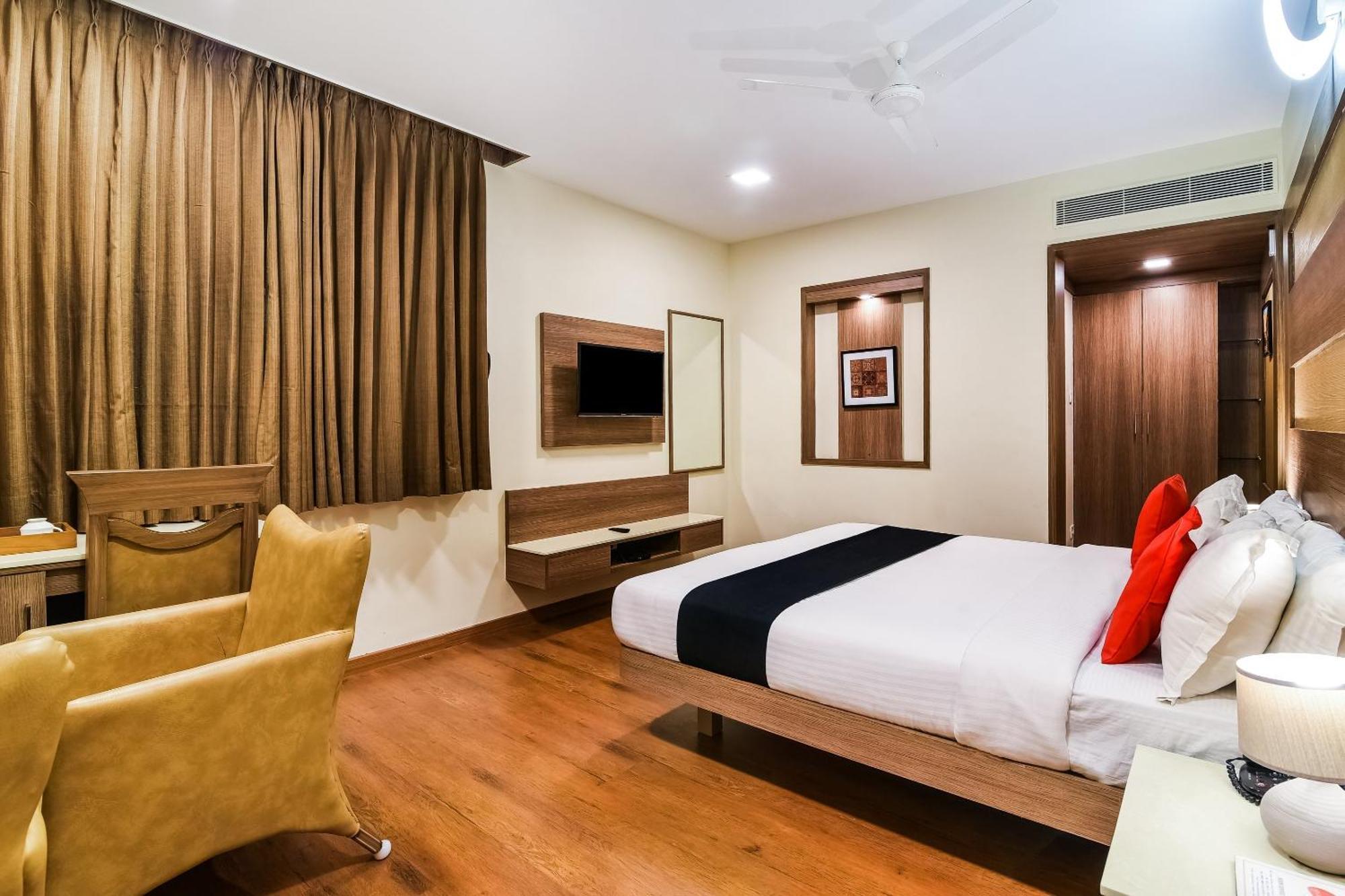 Super Capital O Grand Plaza Hotel Coimbatore Eksteriør billede