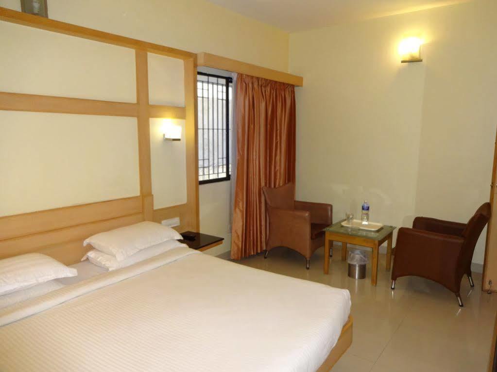 Super Capital O Grand Plaza Hotel Coimbatore Eksteriør billede
