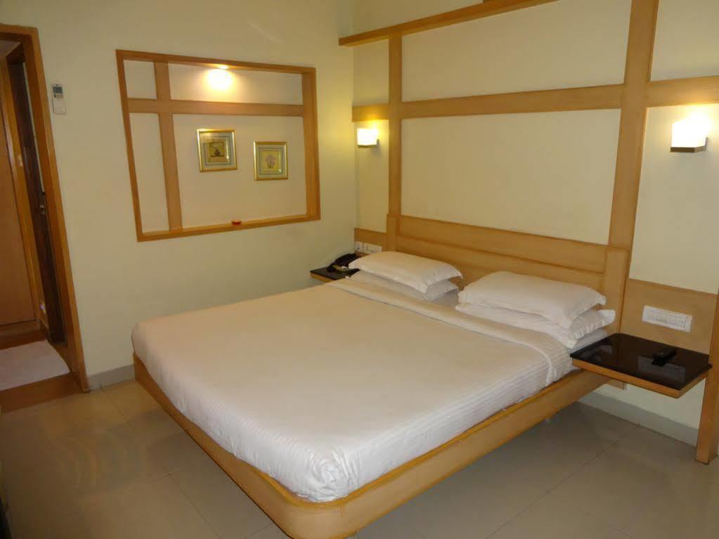 Super Capital O Grand Plaza Hotel Coimbatore Eksteriør billede